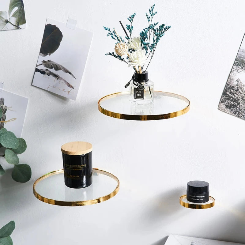Stylish glass floating shelf with a minimalist aesthetic, perfect for any modern home decor.