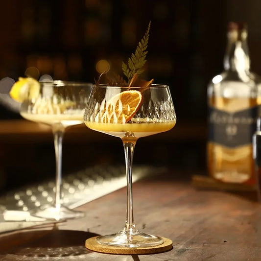 2-piece cocktail glass set featuring floral etchings, perfect for outdoor gatherings.