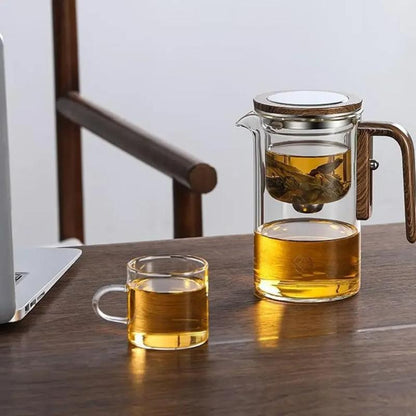 Durable glass Auto-Steep Teapot with a stainless steel infuser for optimal flavor extraction.