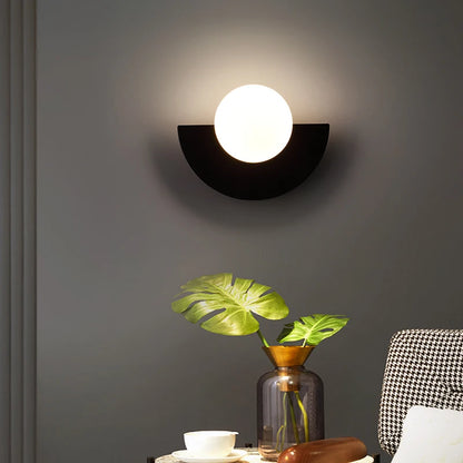 Remi Sconce