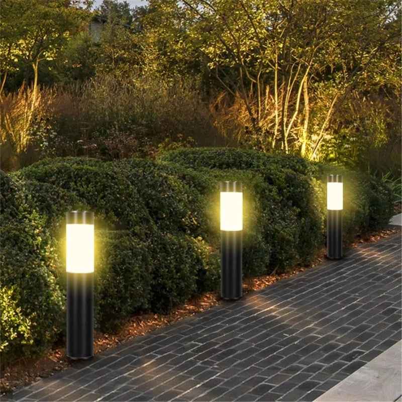 Tall Solar Pathway Lights