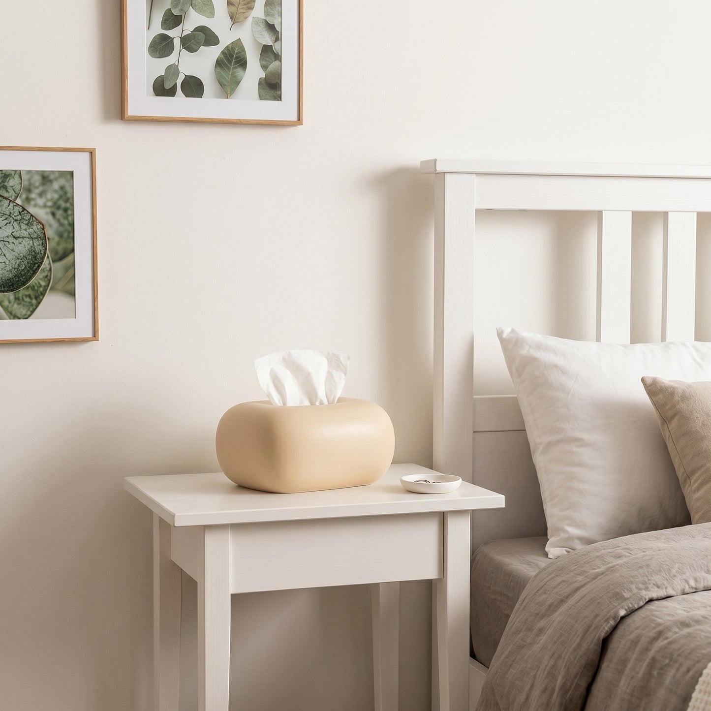 Rounded ceramic tissue box cover, Kiyo Home