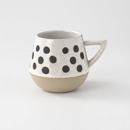 Black and White Coffee Cups