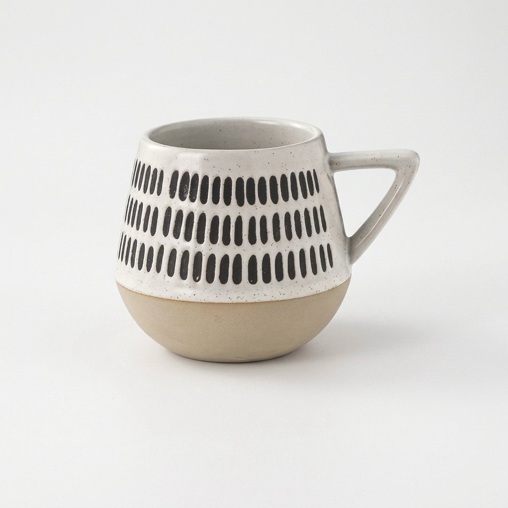 Black and White Coffee Cups