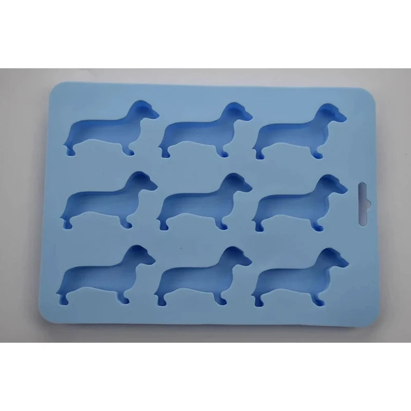 Creative ice cube tray in the shape of Dachshunds, perfect for cooling off with style.