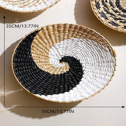 Boho woven baskets with natural fibers, perfect for creating a relaxed, earthy atmosphere