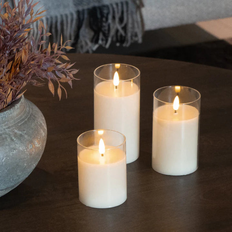 Flameless candles with a soft, warm light, perfect for ambiance