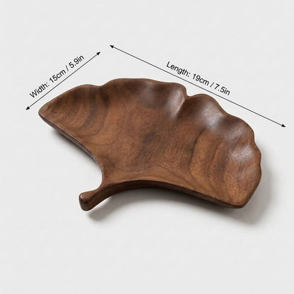 Ginkgo walnut leaf tray labeled 19 cm long and 15 cm wide