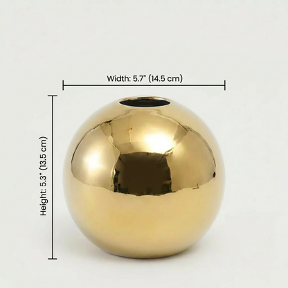 Round gold vase dimensions graphic on white background