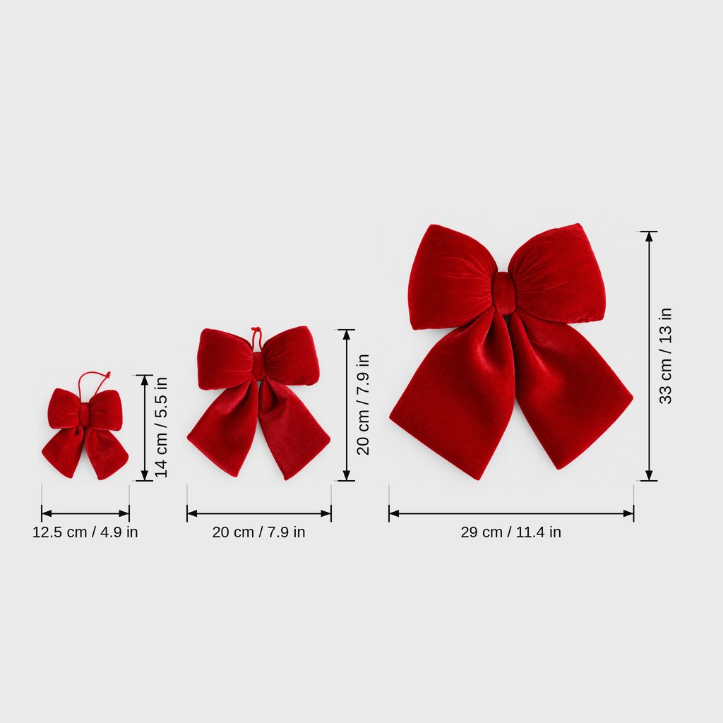 Dimensions graphic of three red velvet bows: small 12.5 cm or 4.9 in wide and 14 cm or 5.5 in tall, medium 20 cm or 7.9 in wide and 20 cm or 7.9 in tall, large 29 cm or 11.4 in wide and 33 cm or 13 in tall