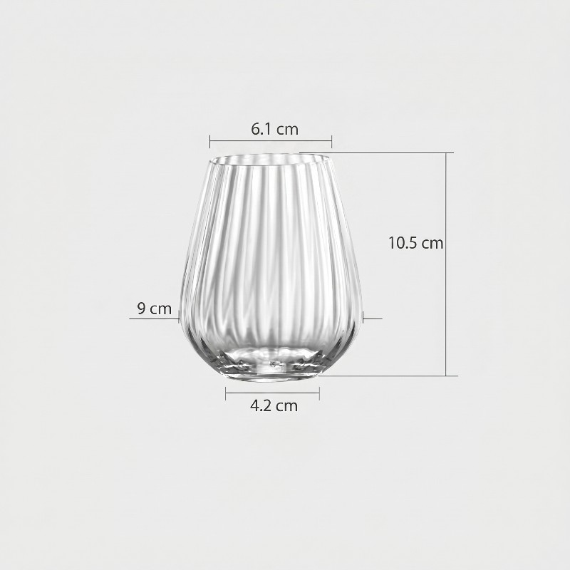 Clear glass with dimensions labeled on a white background